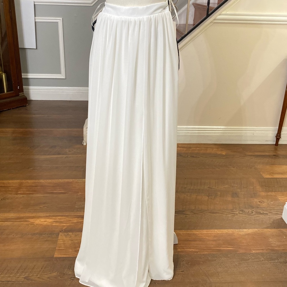 Lulu's White Maxi Skirt - Picture 2 of 9